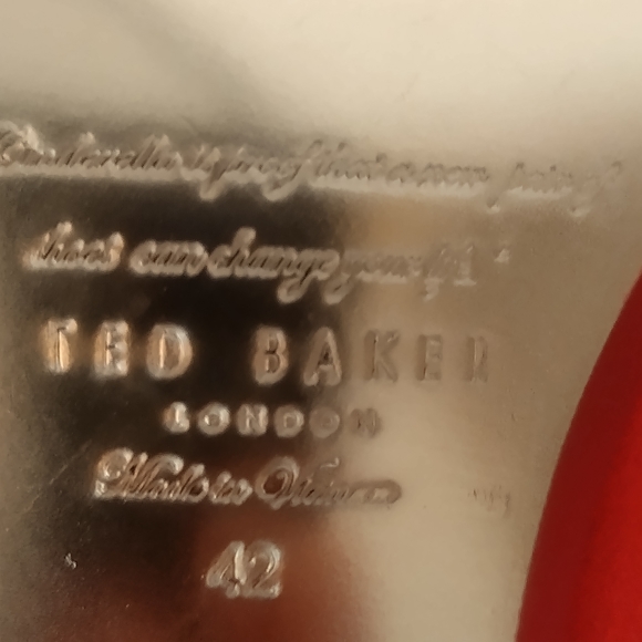 TED BAKER LONDON Red Floral Heels NWT size 11.5 - Picture 6 of 10